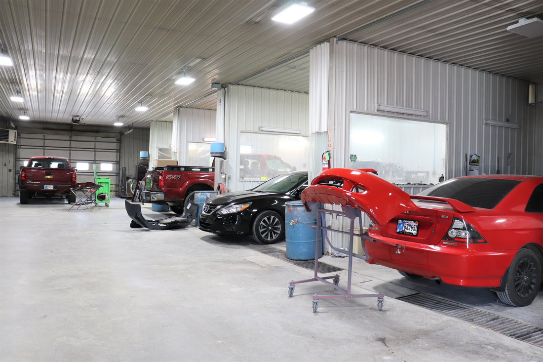 Choosing The Right Akron Paint And Body Shop For Your Vehicle   AkronPaintAndBodyShop 