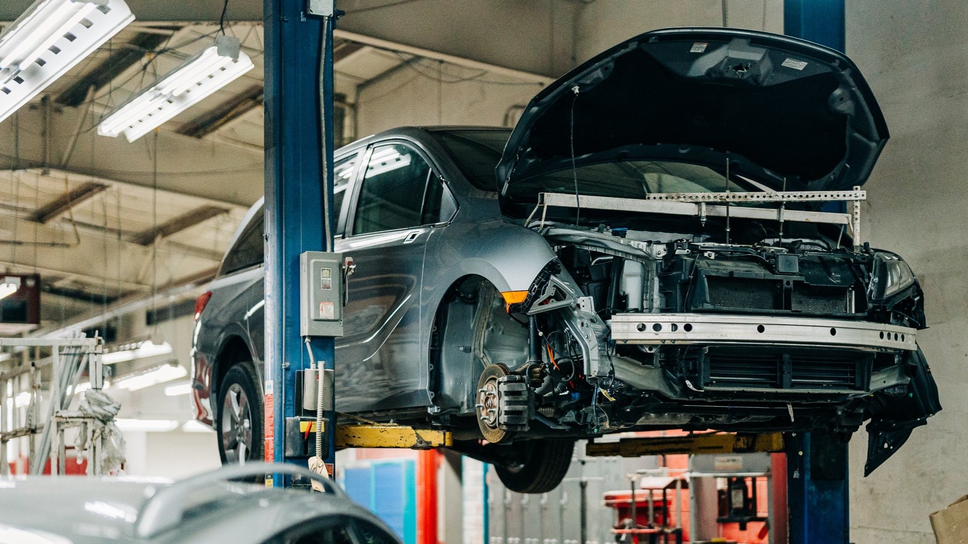 Collision Center Near Me Akron | Brothers Auto Collision & Frame Repair